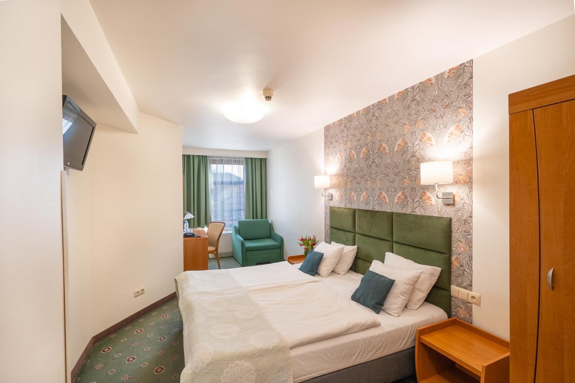 Hotel Secesja Krasków Εξωτερικό φωτογραφία