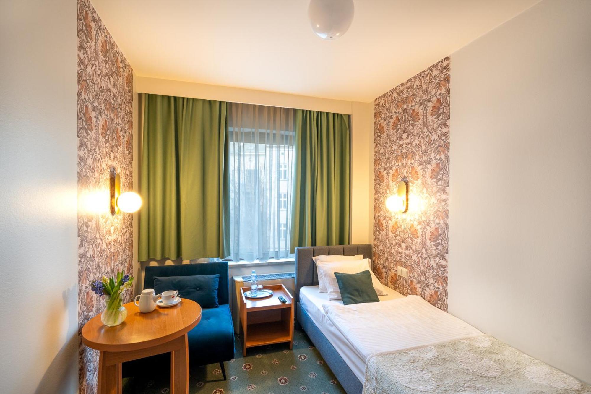 Hotel Secesja Krasków Εξωτερικό φωτογραφία